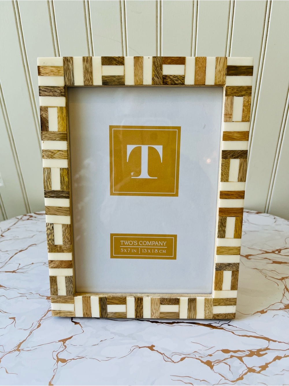 TWO’S COMPANY “PATTERN PARADE”  5x7 PICTURE FRAME | WOOD AND RESIN | NEW